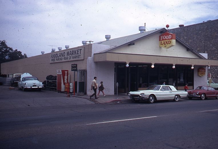 Foodland Market, 1967